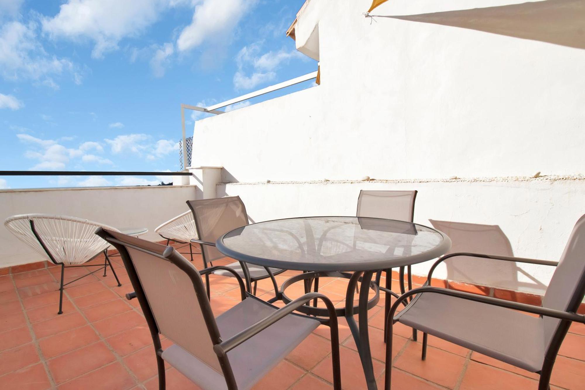 Duplex Estilo Boho Con Increible Terraza Y Vistas Al Mar En Estepona - Las Abejeras 609 Apartment Exterior foto