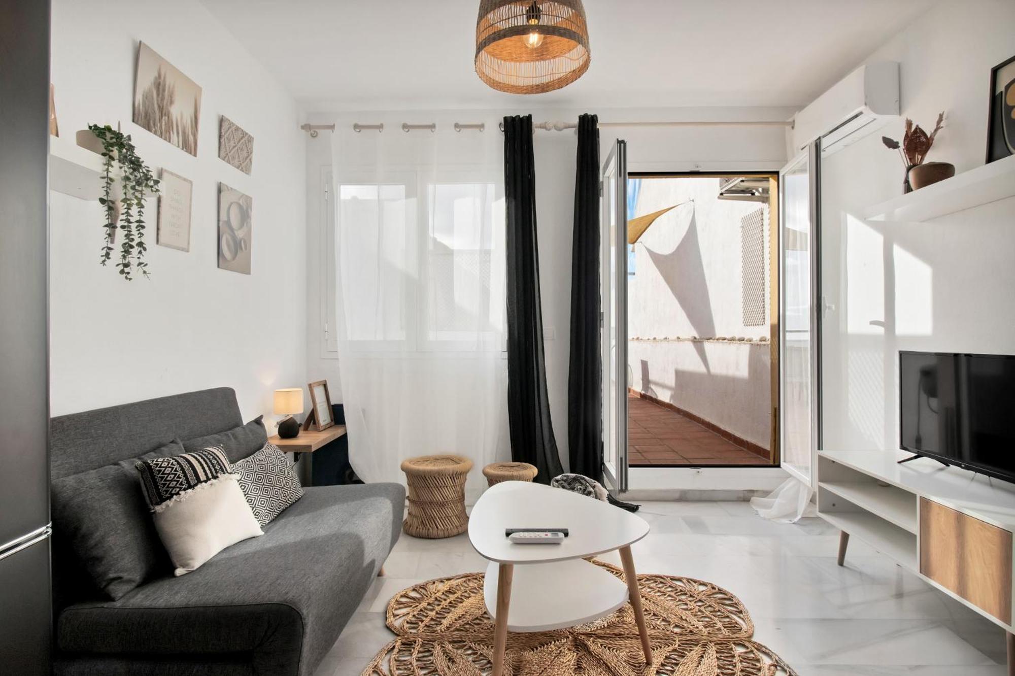 Duplex Estilo Boho Con Increible Terraza Y Vistas Al Mar En Estepona - Las Abejeras 609 Apartment Exterior foto